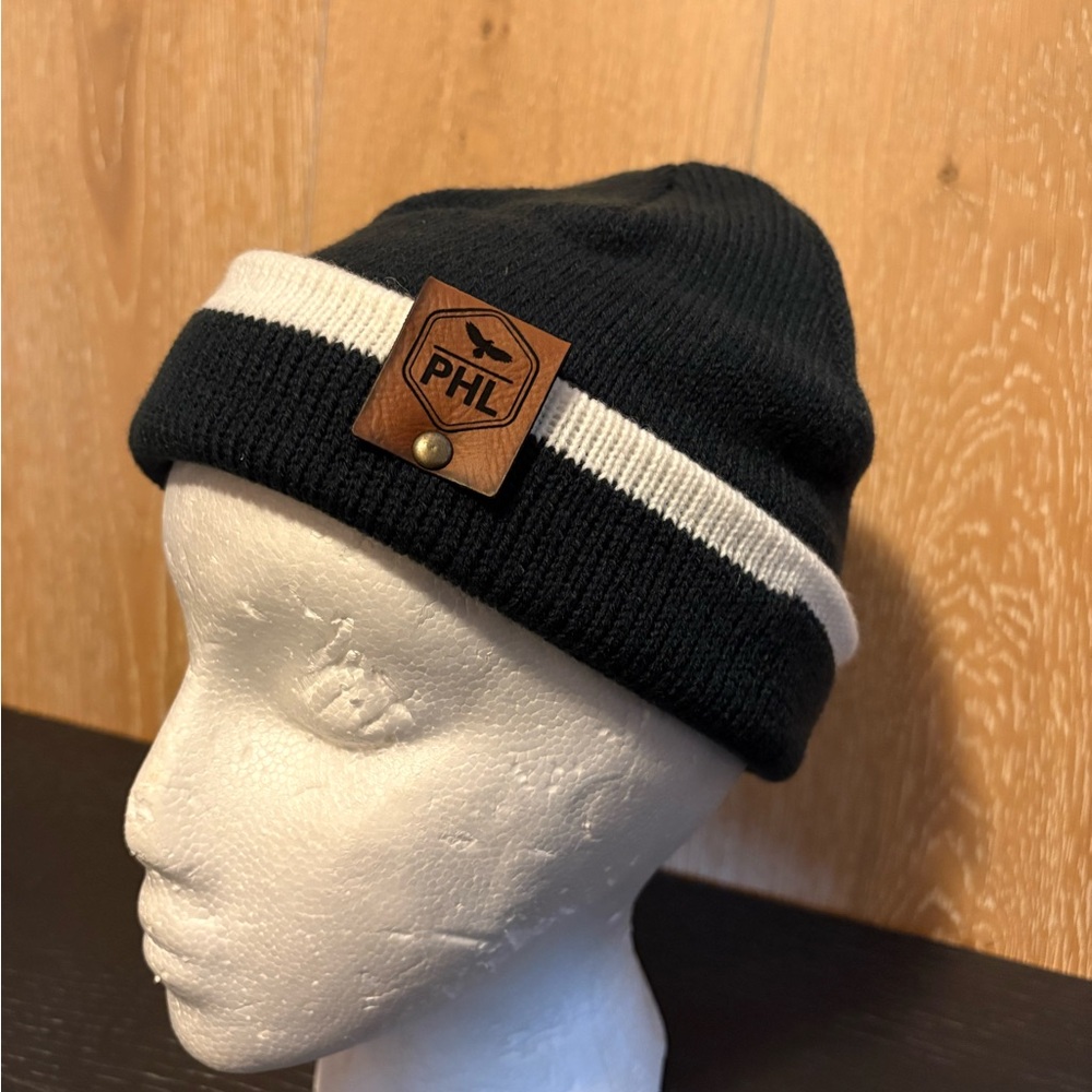 Stylish “Fly Philly” green and white beanie